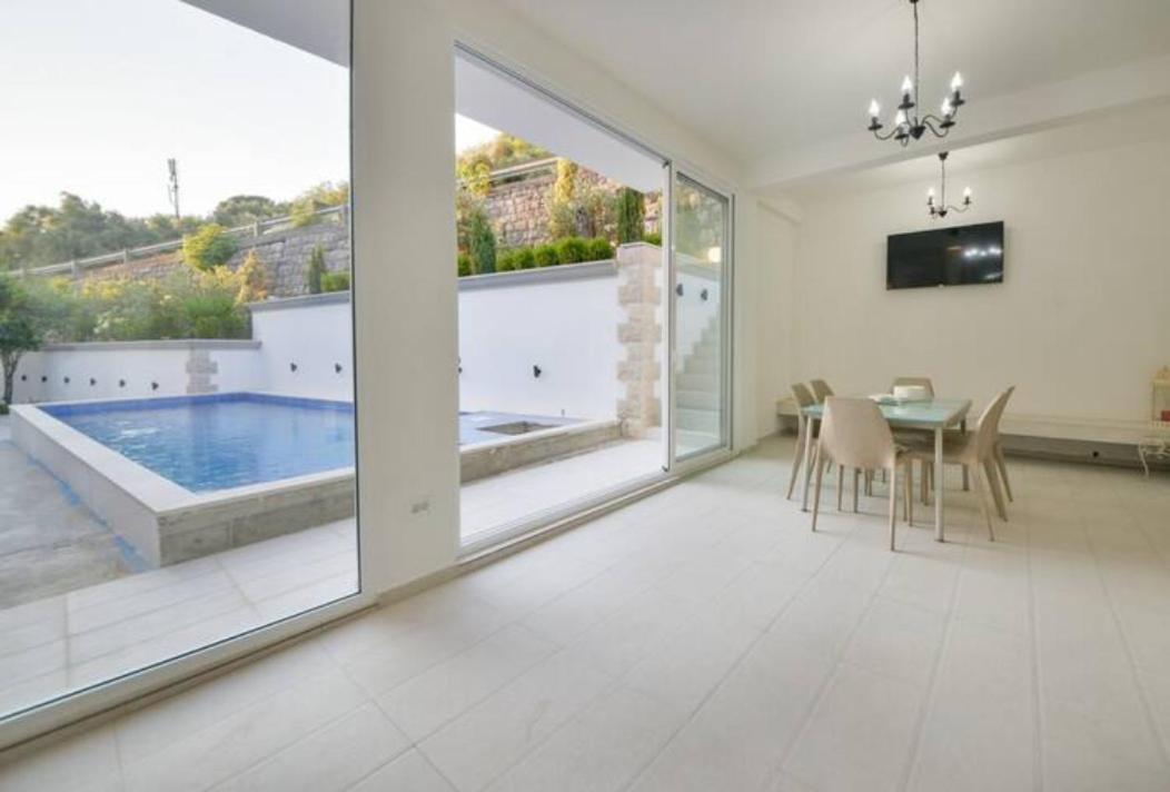 Apartments Vuksic Sveti Stefan Eksteriør billede