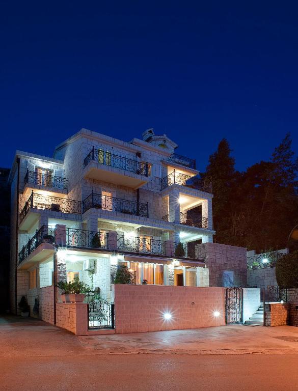 Apartments Vuksic Sveti Stefan Eksteriør billede