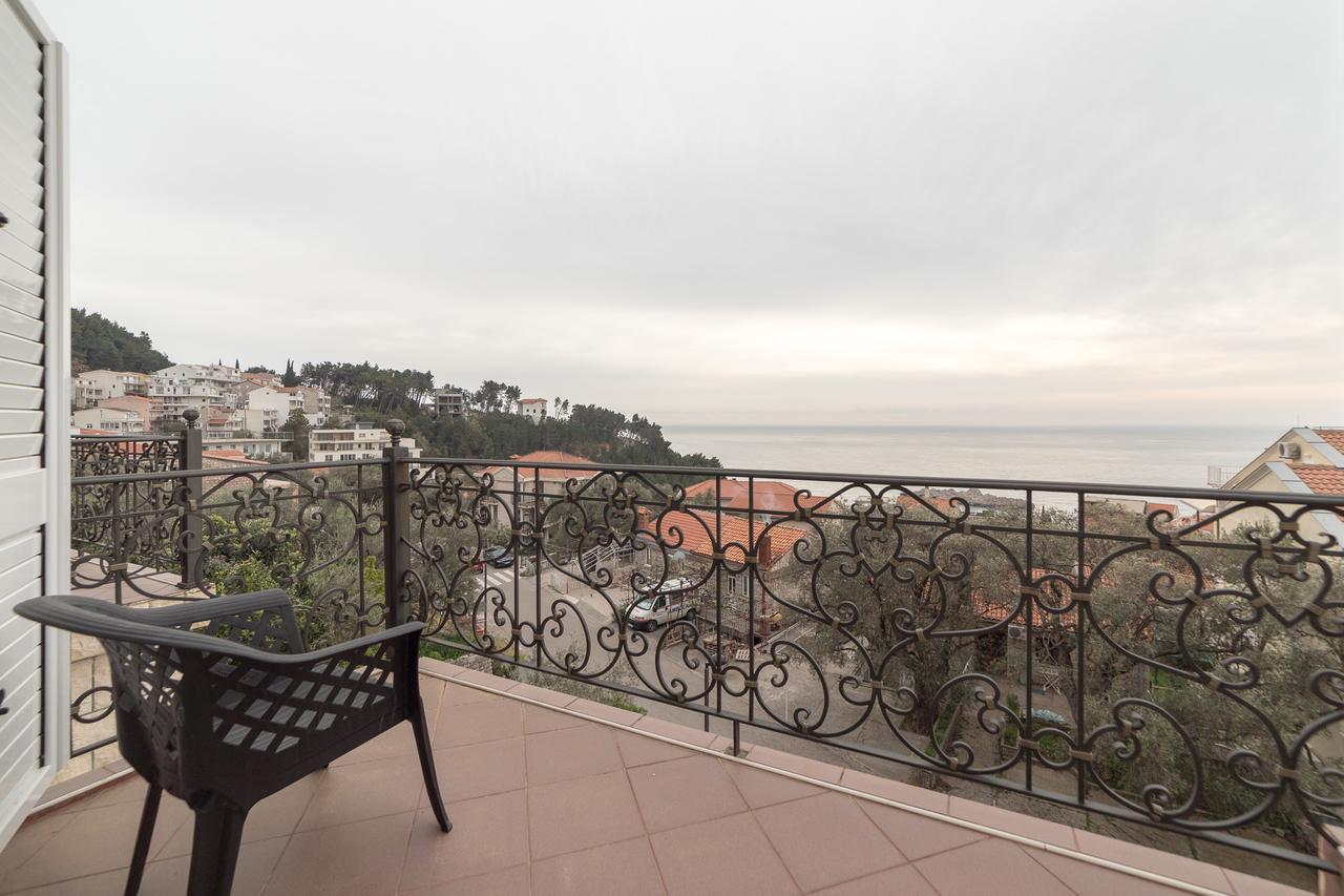 Apartments Vuksic Sveti Stefan Eksteriør billede