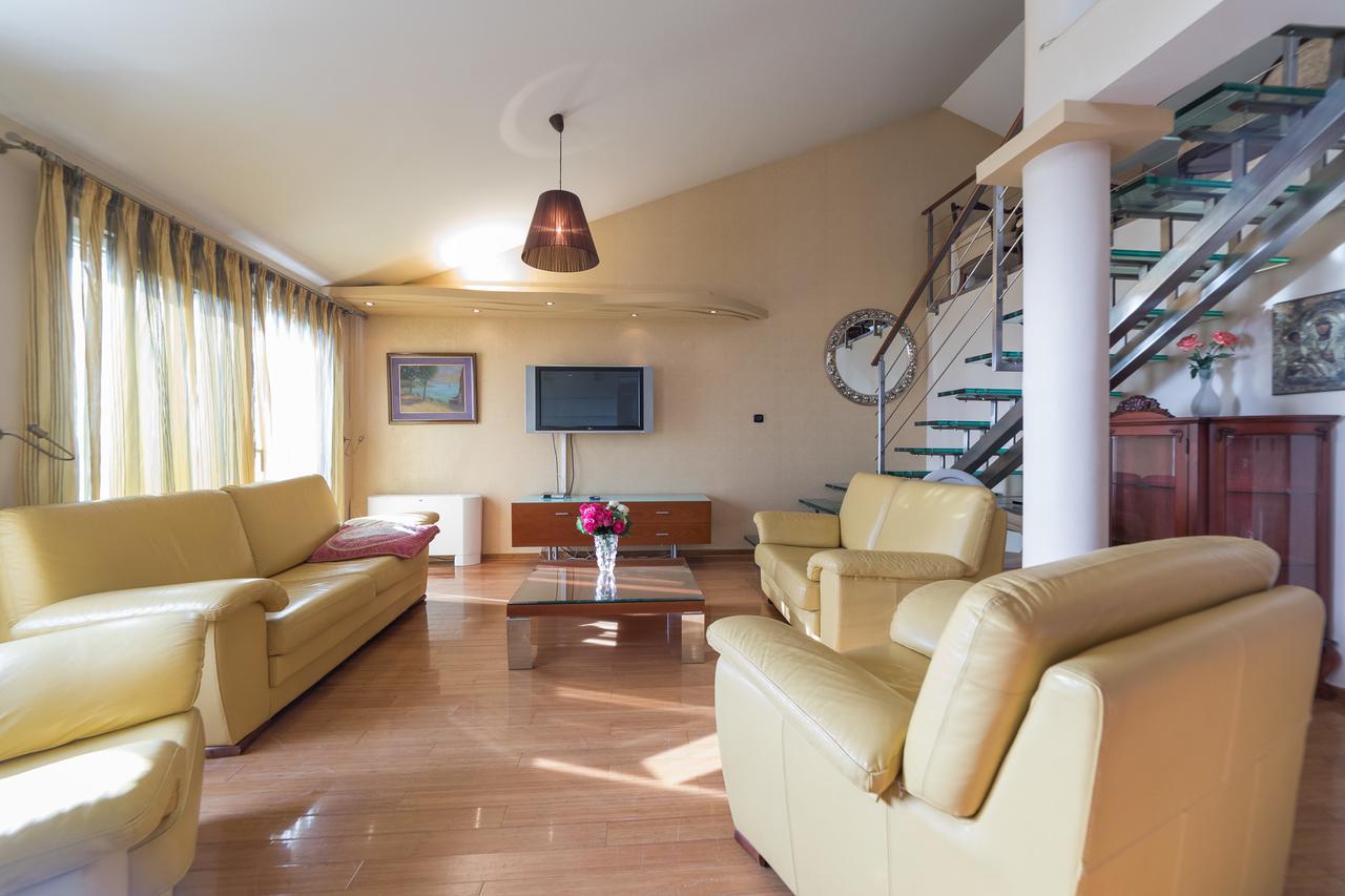 Apartments Vuksic Sveti Stefan Eksteriør billede