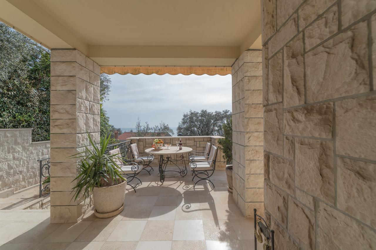 Apartments Vuksic Sveti Stefan Eksteriør billede