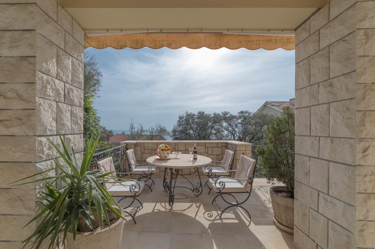 Apartments Vuksic Sveti Stefan Eksteriør billede