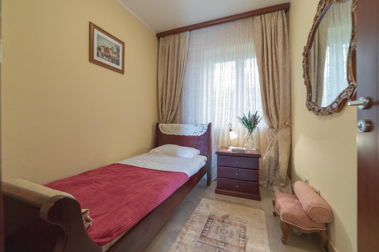 Apartments Vuksic Sveti Stefan Eksteriør billede