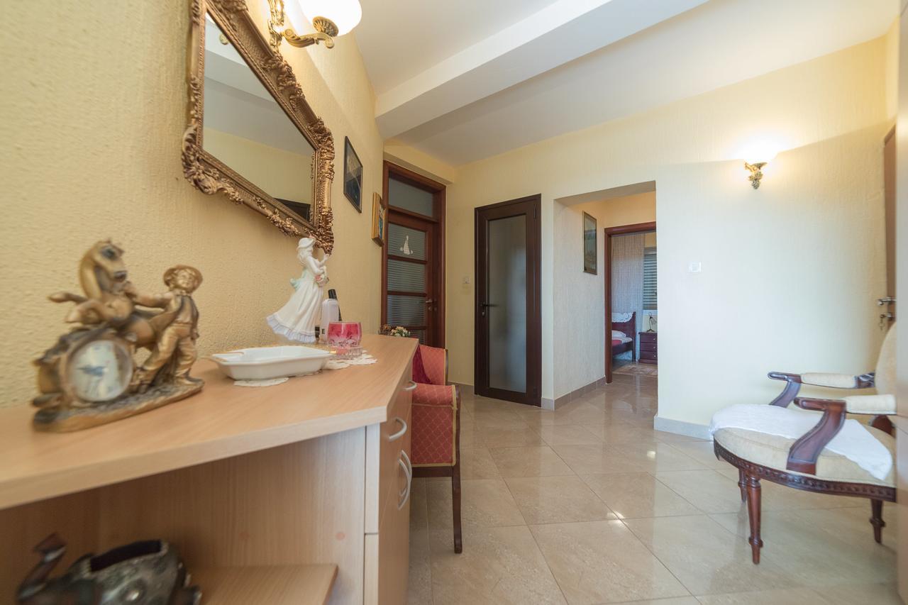 Apartments Vuksic Sveti Stefan Eksteriør billede
