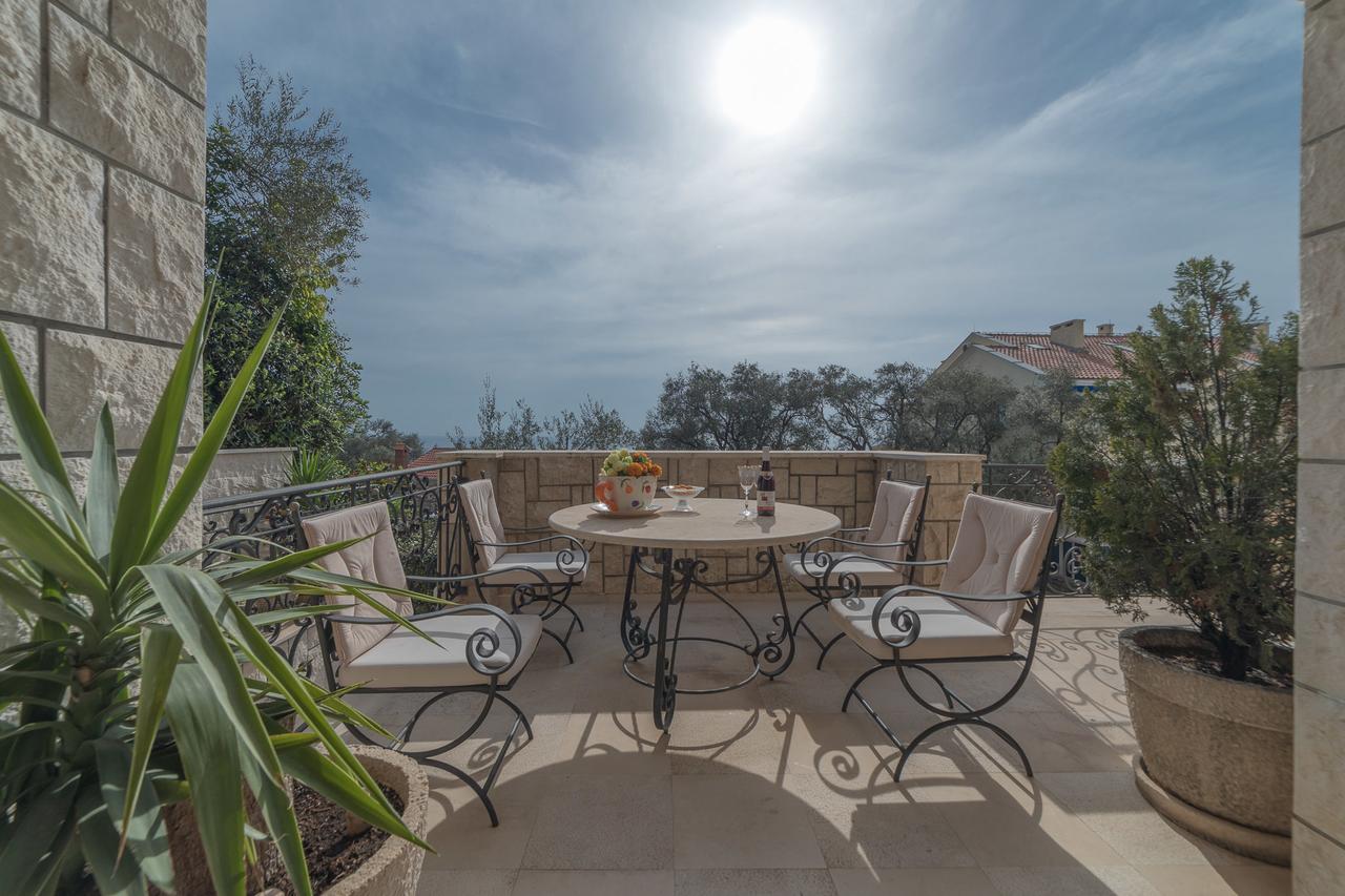 Apartments Vuksic Sveti Stefan Eksteriør billede